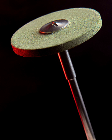 Полир для грубой обработки диоксида циркония в форме диска 25х2,2х1,6 мм