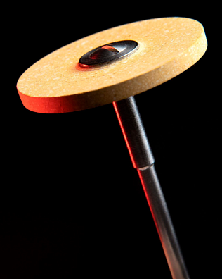 Полир для финишной обработки диоксида циркония в форме диска 25х2,2х1,6 мм